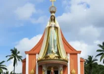 Padre Antônio Maria e Nossa Senhora Aparecida